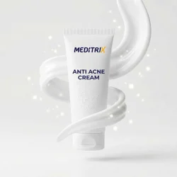 Isotretinoin product photo